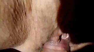 Nann sul no sofá experimentou o orgasmo feminino vídeo pornô brasileirinho