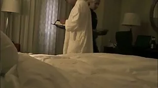 MILF quero filme de sexo brasileiro rapidamente seduzido pelo enteado