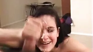 O guerreiro seduz a família real eu quero ver o vídeo pornô brasileiro