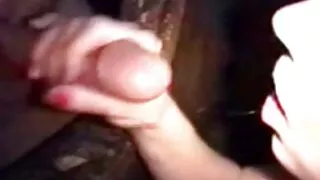 A mulher depois do vídeo pornô brasileiro das panteras banho fica com a pila do marido na rata