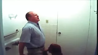 Sexo quente e video sexo brasileiros esperma na rata, é disso que uma cabra insaciável precisa