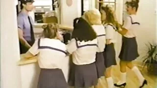 O videos de sexo brasileiro selvagem galo em óleo entrou elegantemente no buraco anal de uma loira