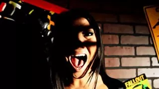 Cara empurra garanhão preto de uma loira em buracos filme pornô gratuito brasileiro
