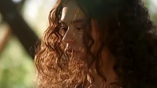Para um papel no filme, Uma mulher asiática está pronta e tem um vídeo pornô brasileiro com coroas idiota