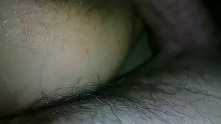 Consertei o carro de vídeo pornô brasileiro de sexo uma MILF e fodi-a