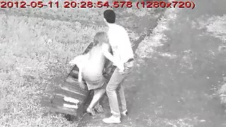 Homem fodido entre árvores video porno brasileiro completo nu amante